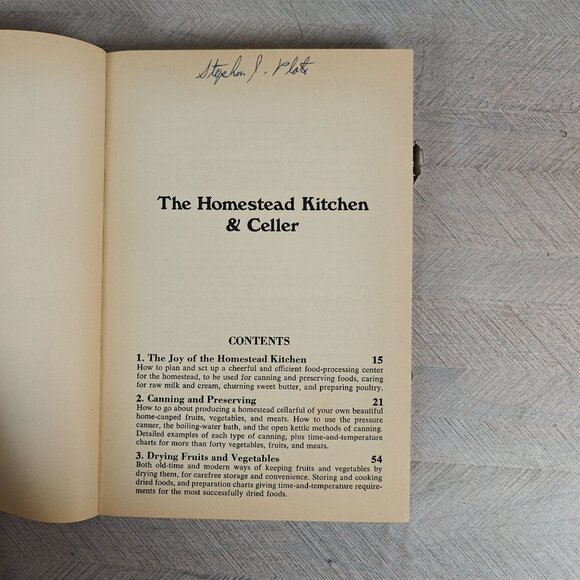The Homestead Kitchen & Cellar Guide Vintage Cookbook Self Sufficiency - Picture 6 of 9